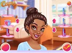 Disco Style Dress Up Game