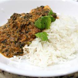 Mastering Palak Paneer at Home: A Traditional Indian Spinach and Paneer Recipe