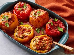 Stuffed Bell Peppers with Rice and Ground Meat: A Home Cook's Guide