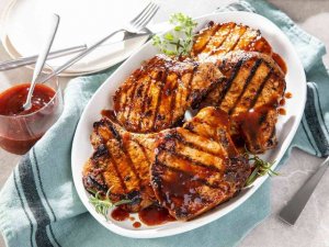 Grilled Pork Chops With a Sweet-Savory Glaze: A 30-Minute Recipe