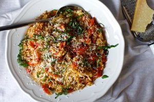One-Pot Farro: A Weeknight Grain Dinner That Cooks Itself